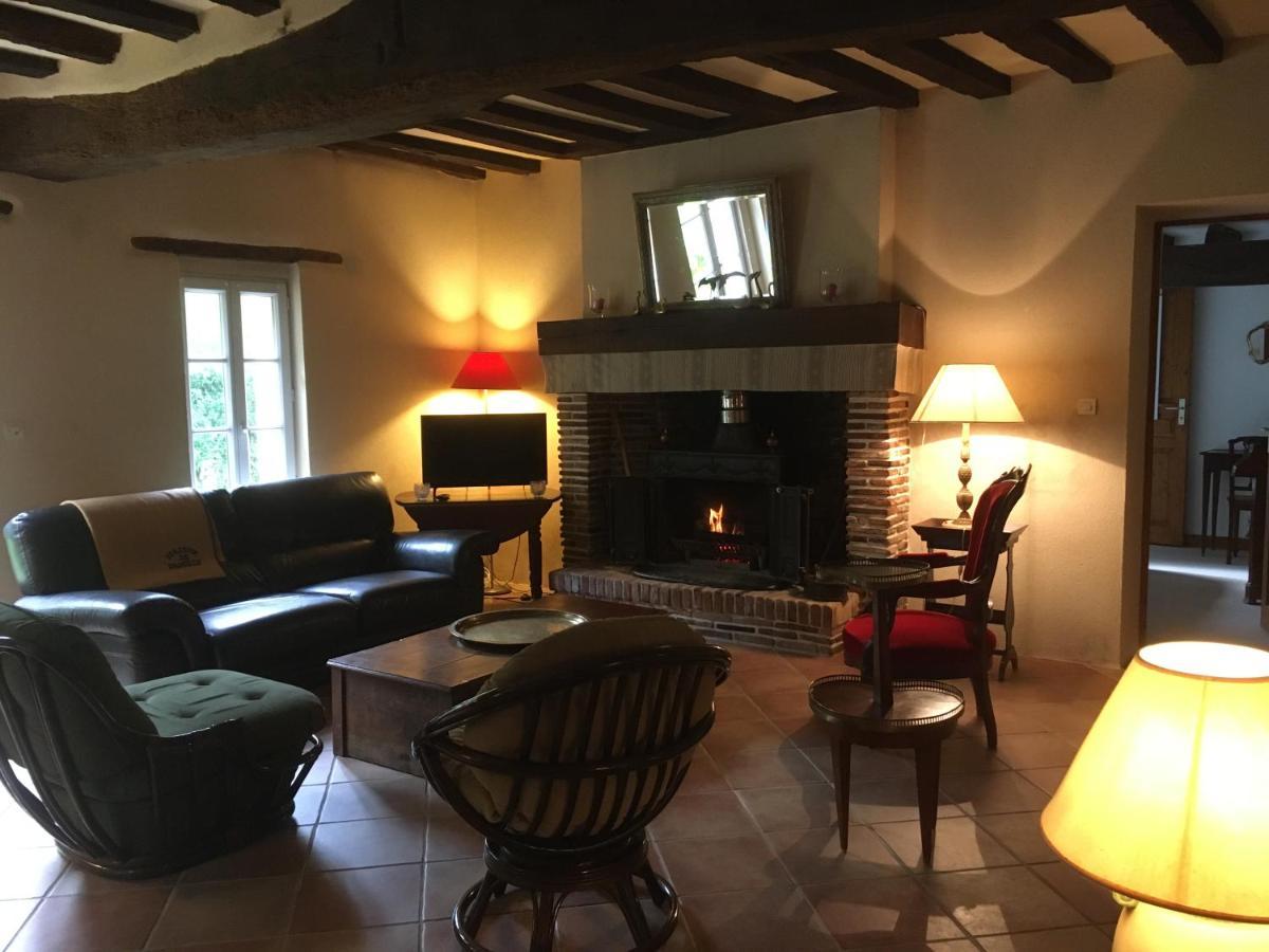 La Ferme De Montboulan Villa Salbris Exteriör bild