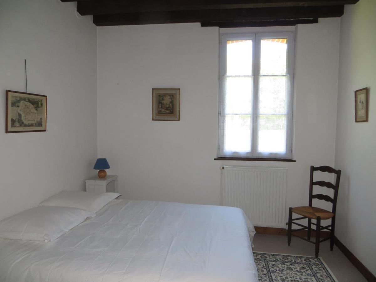 La Ferme De Montboulan Villa Salbris Exteriör bild